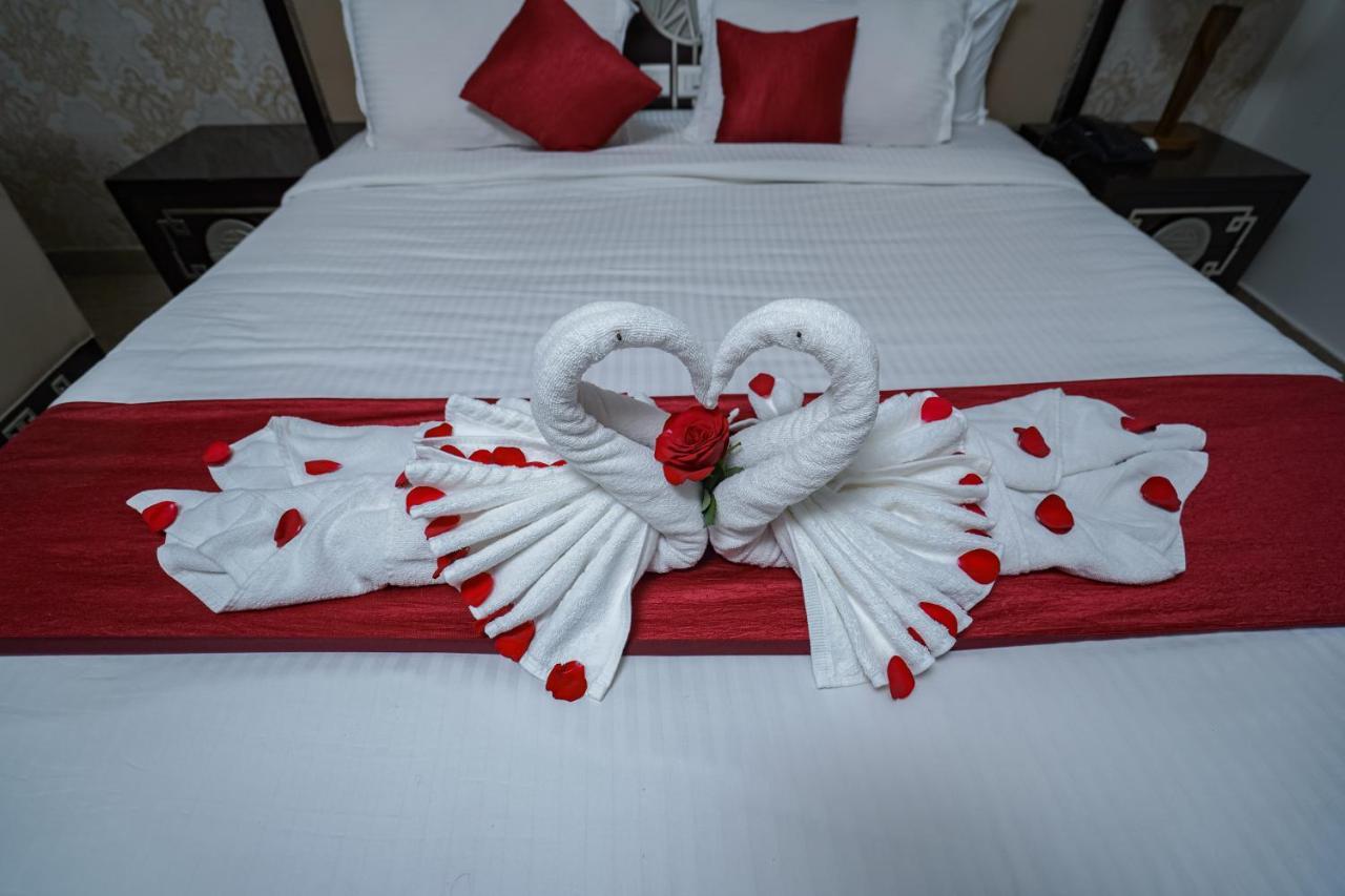 Hotel Sidhartha Chalakudy Kizhake Chālakudi Esterno foto