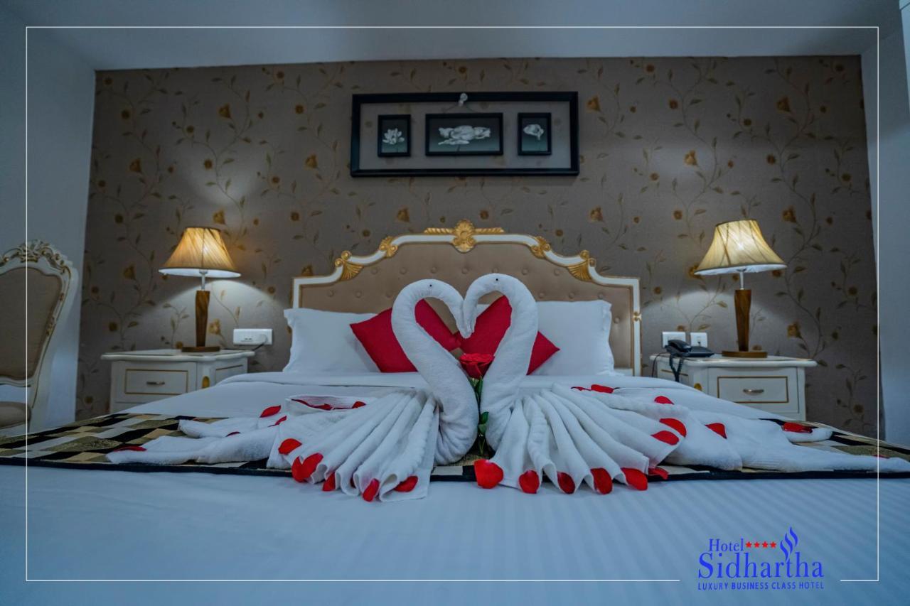 Hotel Sidhartha Chalakudy Kizhake Chālakudi Esterno foto