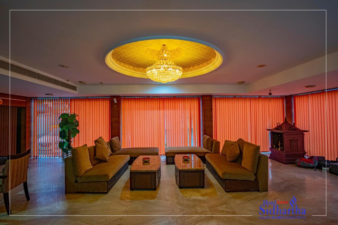 Hotel Sidhartha Chalakudy Kizhake Chālakudi Esterno foto