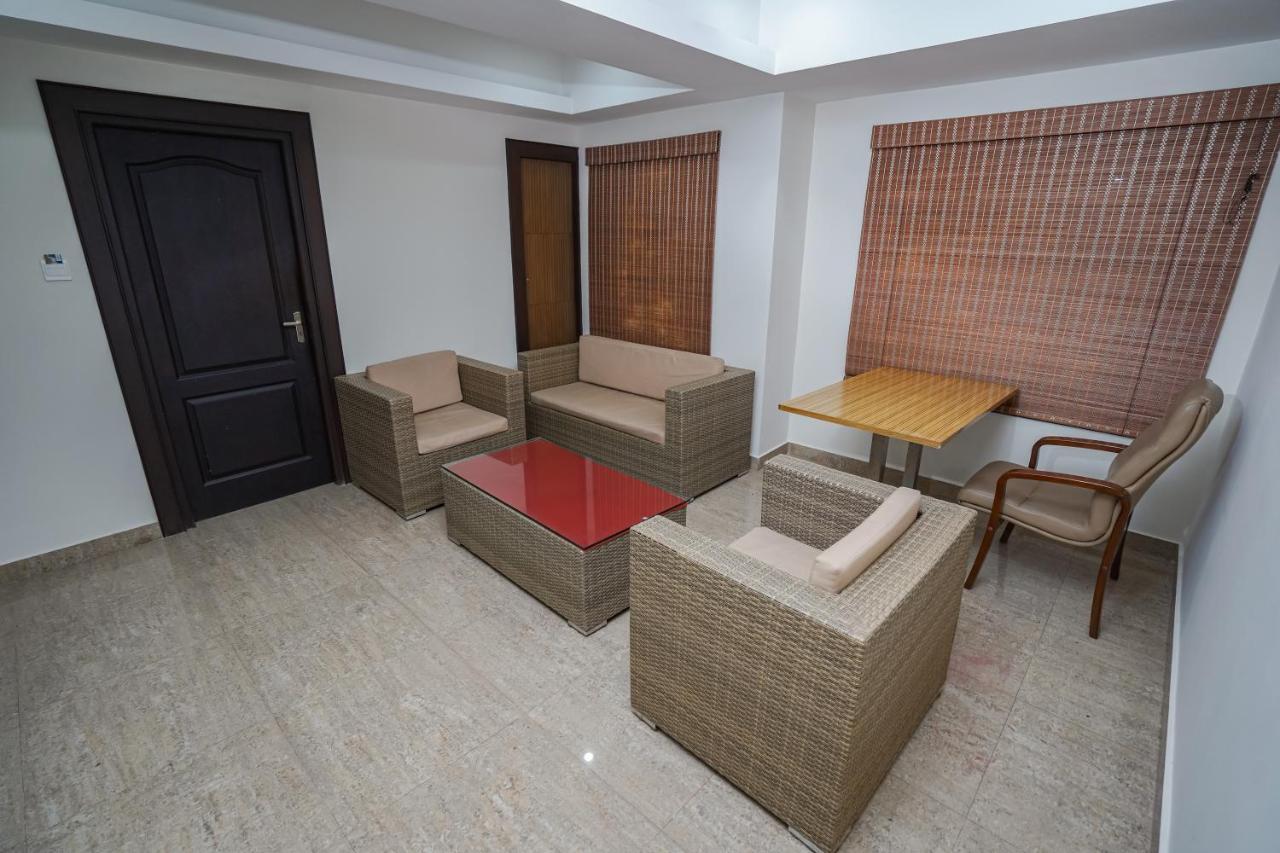 Hotel Sidhartha Chalakudy Kizhake Chālakudi Esterno foto